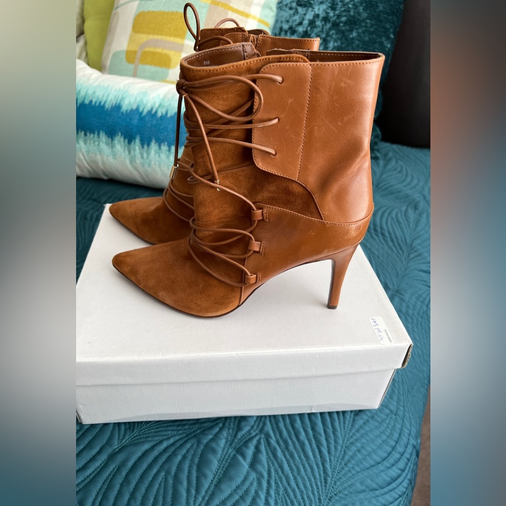 Point toe booties